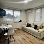 شقة فندقية Modrzewiowa Zator
