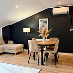 Aparthotel Modrzewiowa Zator 3*