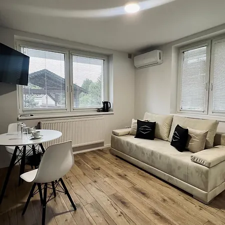 Hotel apartamentowy Modrzewiowa Zator